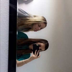 Meet your Posher, Ella